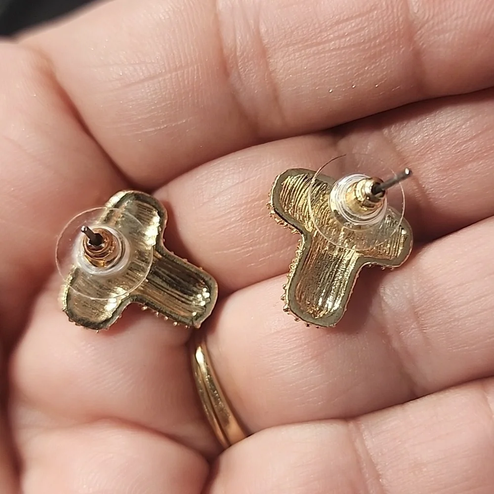 Lima Limón Gold Tone T Letter Rhinestones Earrings. New! - Picture 5 of 5